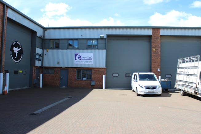 7 Orbital Business Centre, Waltham Abbey, Industrial To Let - IMG_0132.JPG