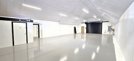 Arch 452, Andre Street, London, Industrial To Let - 20260508_124726(0) - Edited.jpg