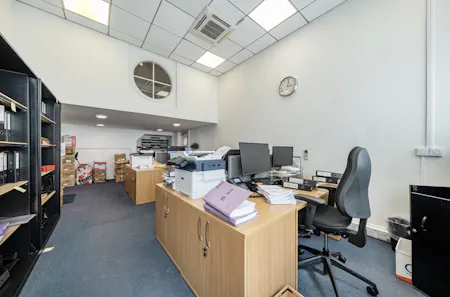 Summit House, London, Office For Sale - 1508678 (2).jpg