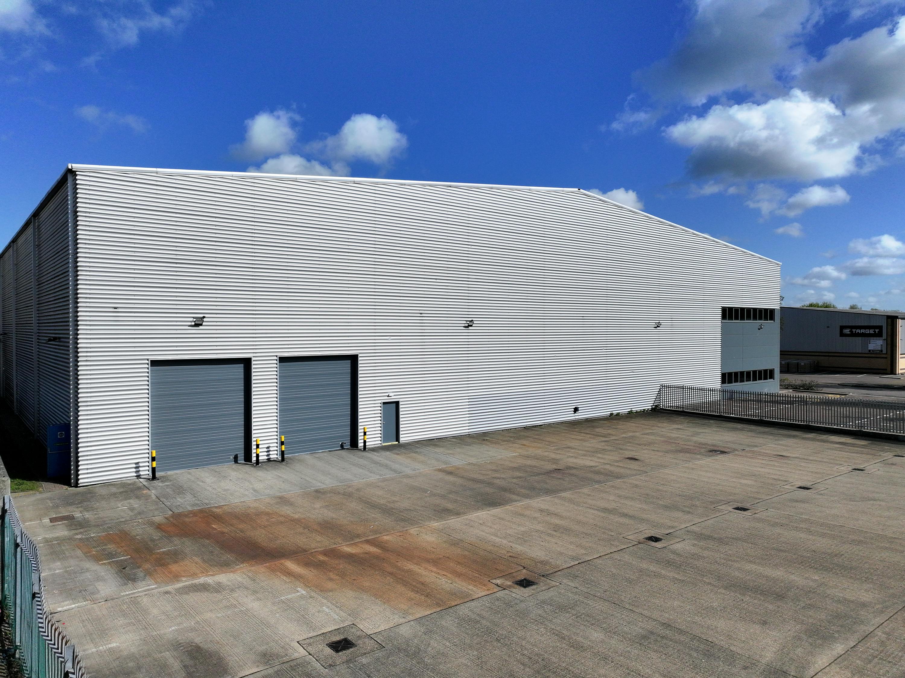 Units A & B Mead Park, Units A & B Mead Park, River Way, Harlow, Industrial To Let - Mead Park A-B AIR - 2026-19.jpg