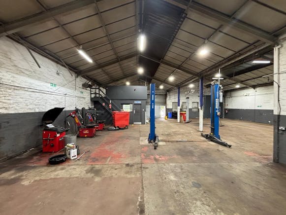 40 - 42 Arrotshole Road, East Kilbride, Industrial To Let - PHOTO20250825162129 2.jpg