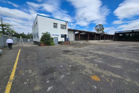 Land at Gallions Close, Barking, Open Storage To Let - 1.jpg