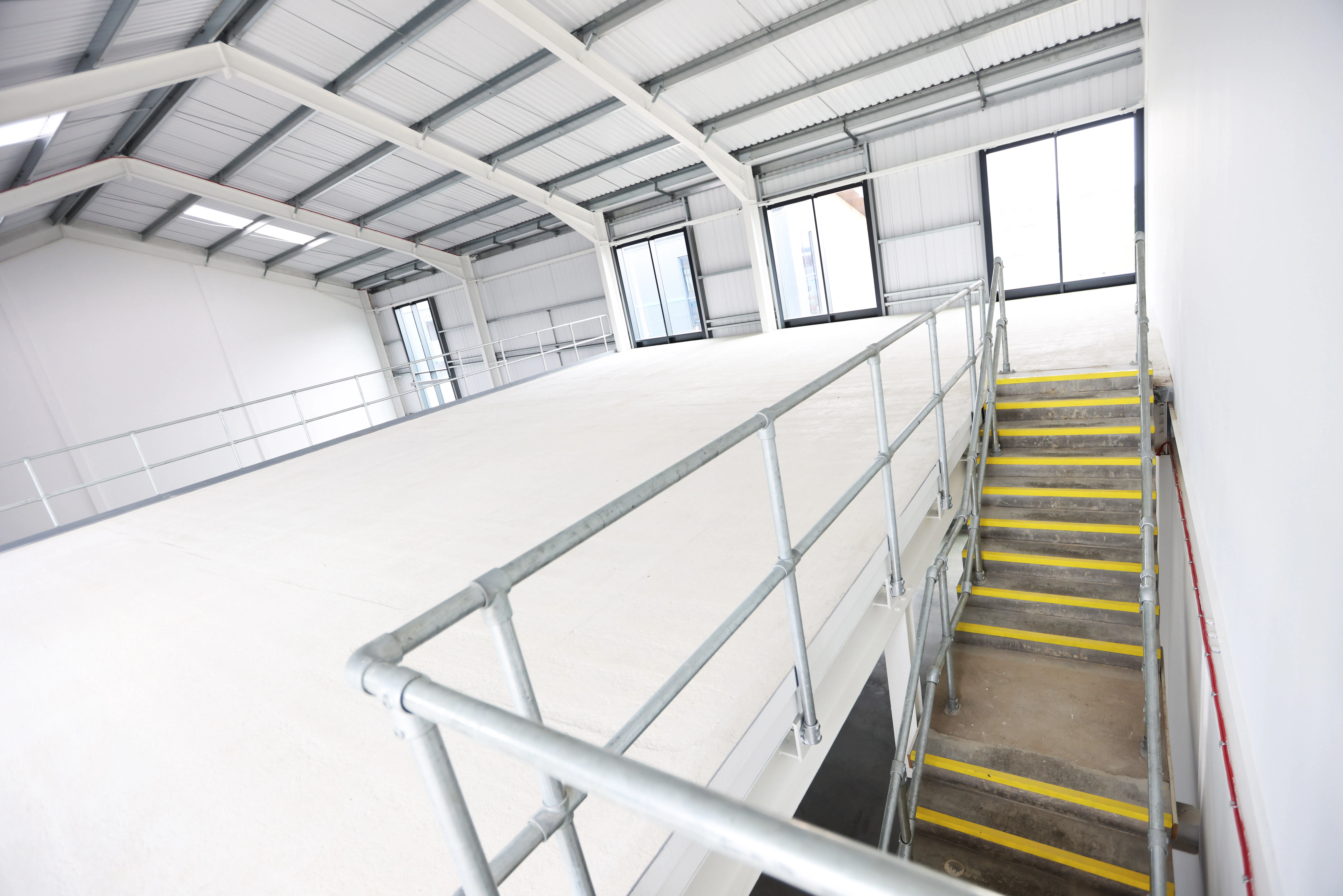 Orbis 9000, Westcott Venture Park, Aylesbury, Industrial To Let - Westcott Finished Buildings - ed nix 050.JPG