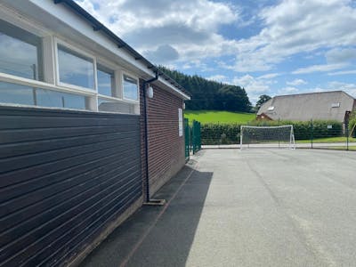 Ridgeway School, Sarn, Y Drenewydd, D1 (Non Residential Institutions) For Sale - 6