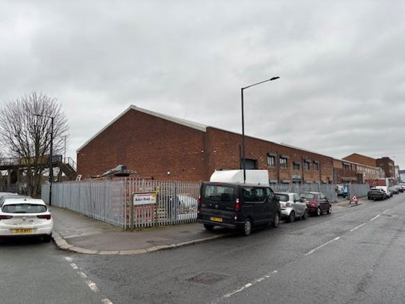 50 Aden Road, Enfield To Let - 12.jpg