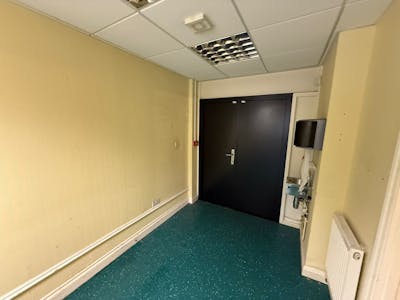 665-665A High Road, Benfleet, Retail To Let - WhatsApp Image 20251029 at 152510_c9f497ae.jpg