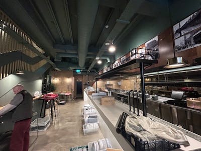 22 King Street, Manchester, Restaurant To Let - Bar.jpg