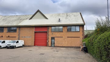 Unit 10 The Rutherford Centre, Rutherford Road, Basingstoke, Industrial / Industrial To Let - 20220412_121930.jpg