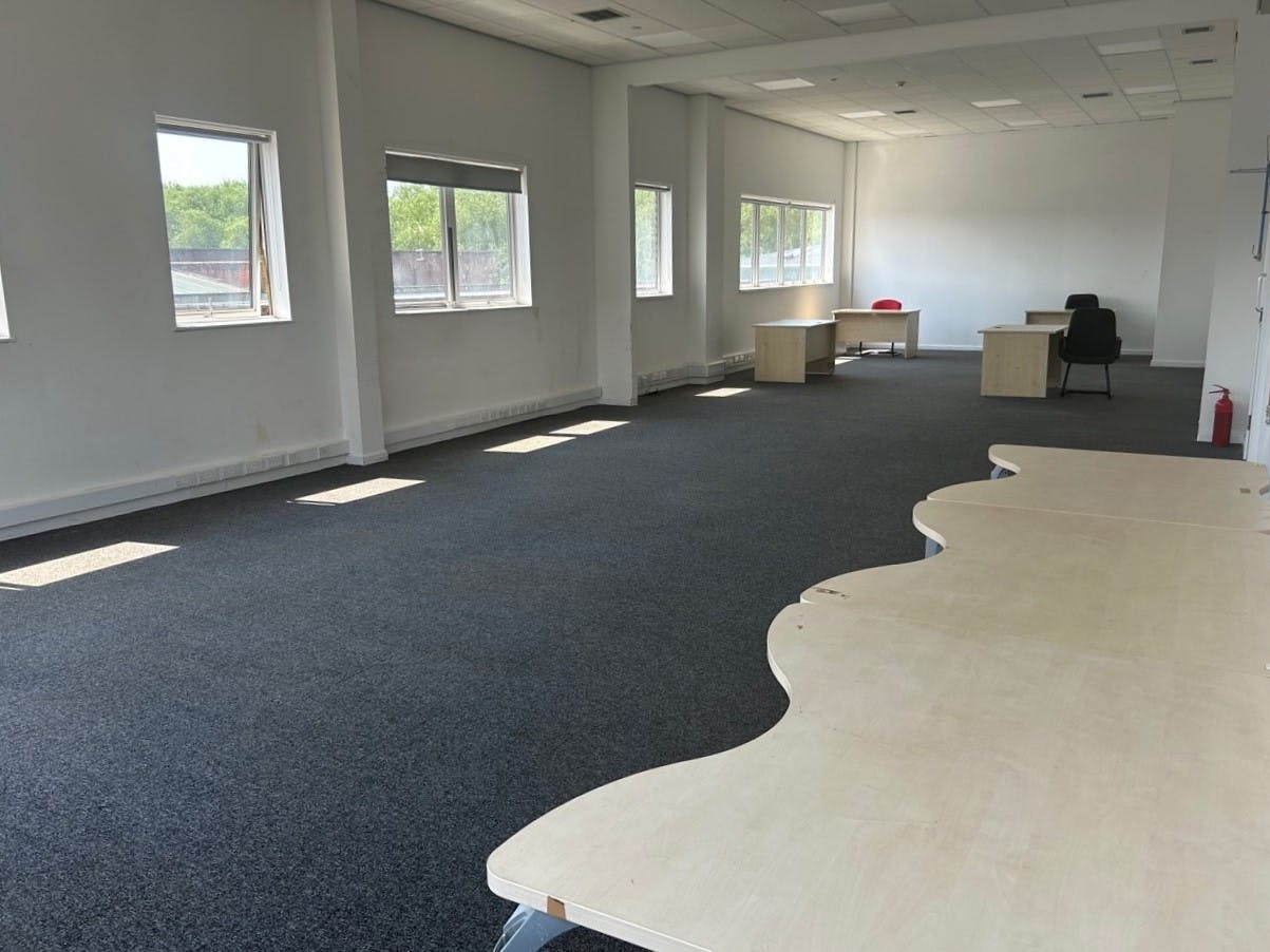 Cherwell Business Village, Banbury, Office To Let - FF01 Int.jpg