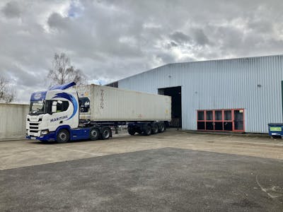 Unit 7 Plane Tree Crescent, Feltham, Warehouse To Let - IMG_0898.jpg