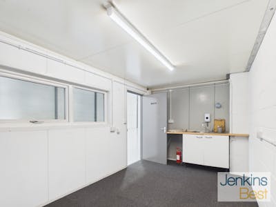 Unit 3E, Albany Industrial Estate, Newport, Industrial To Let - CAM05096G0-PR0032-STILL014.jpg