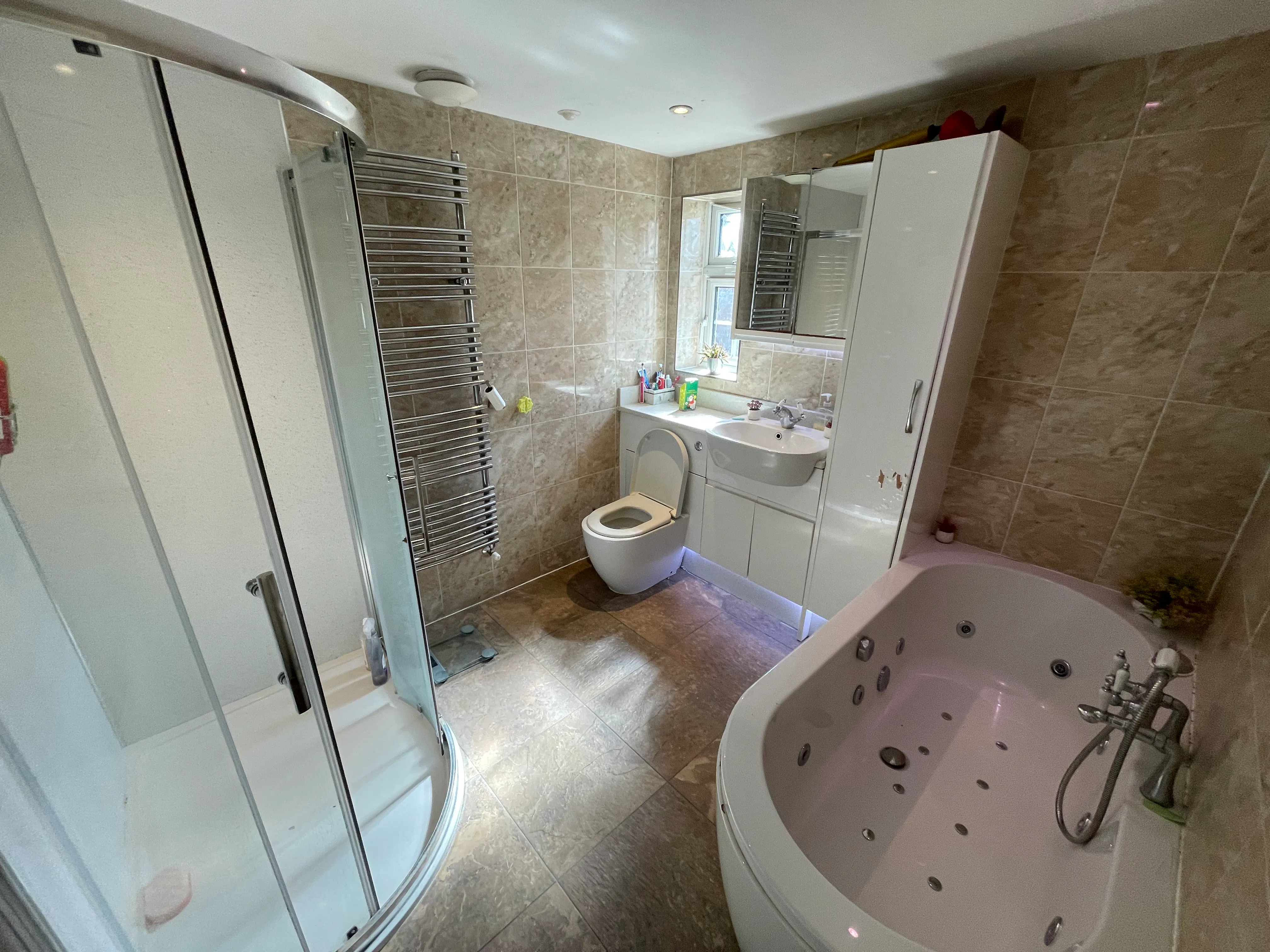 120 Chalet Hill, Bordon, Development / Investment For Sale - IMG_4398.jpg