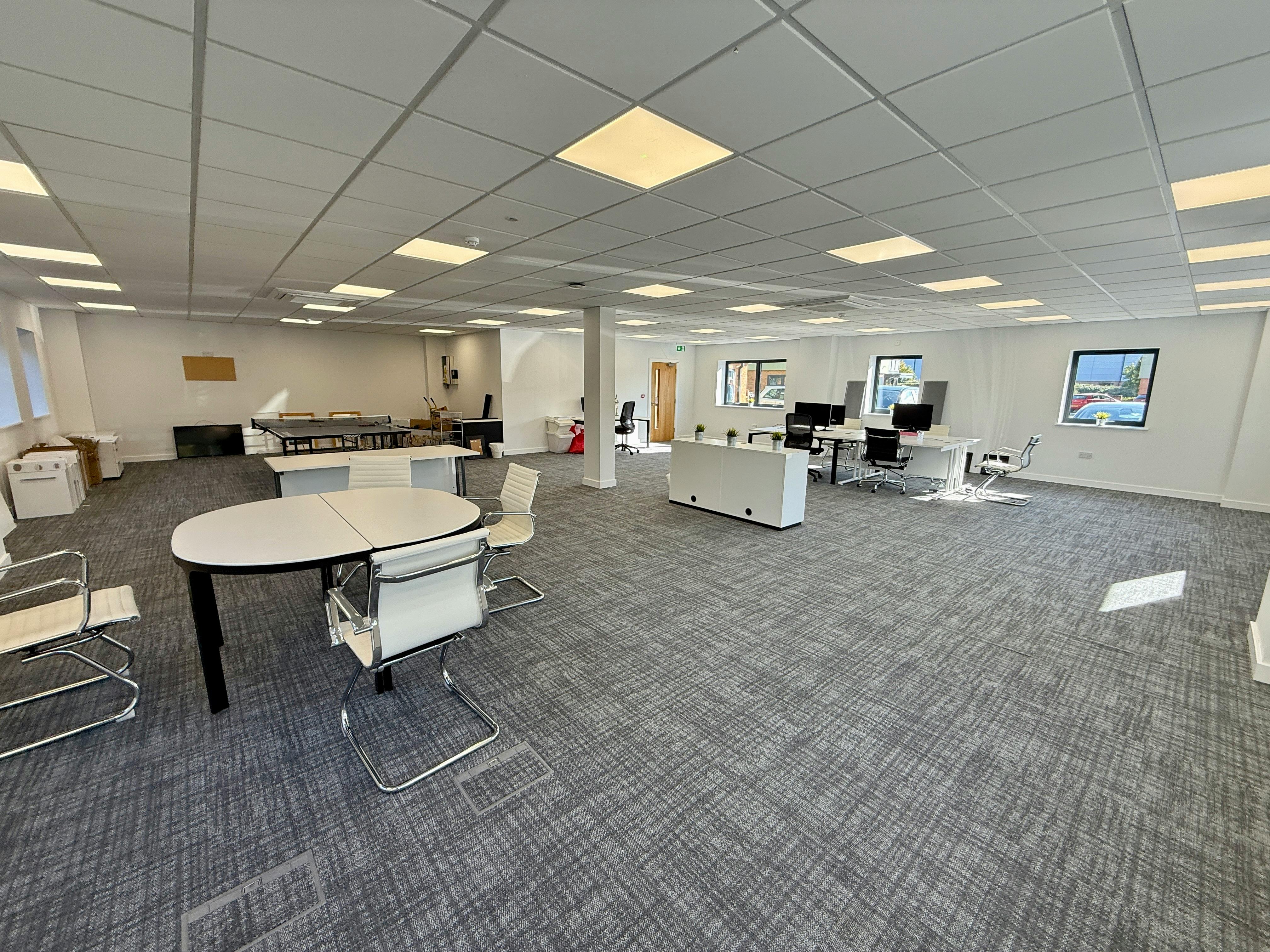 Office in Ringwood - photo 2
