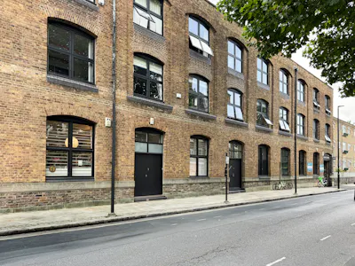 Dove Commercial Centre (Unit 9), London, Office To Let - Image (12).jpg