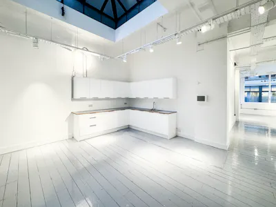 66-68 Margaret Street (Ground Floor), London, Office To Let - IMG_7331.png