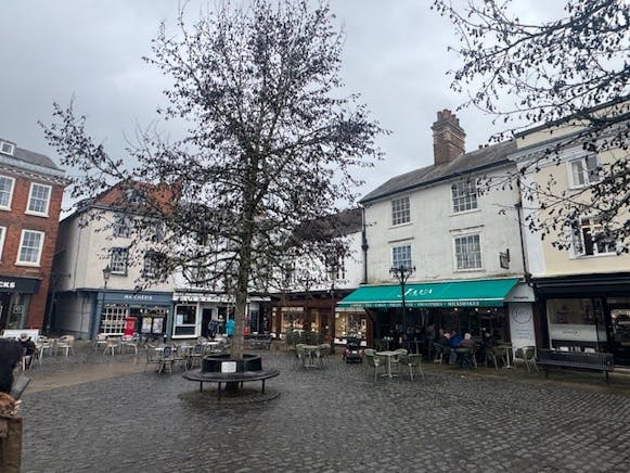 14 Market Place, Abingdon, Offices / Retail To Let - Surrounding Area (1).jpg