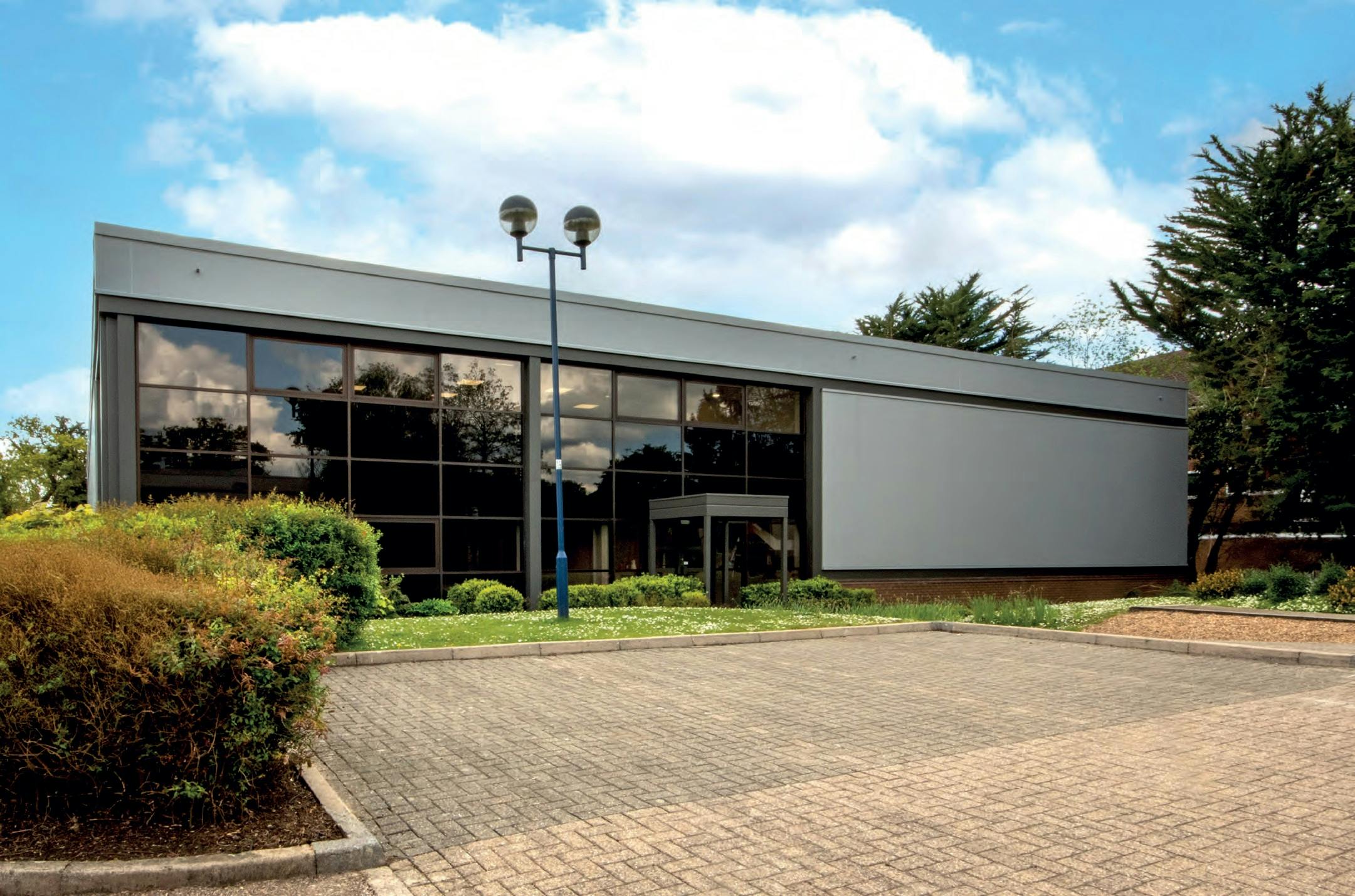 Unit 4 Crompton Fields, Crawley, Warehouse & Industrial To Let - Unit 4 Image.jpg