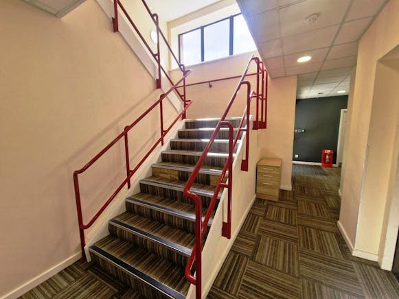 Clifton House (Ground Floor), Bunnian Place, Basingstoke, Office To Let - 20260420_144850.jpg