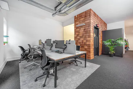 Unit 1, 9A Dallington Street, Clerkenwell, D1 (Non Residential Institutions) / D2 (Assembly and Leisure) / Leisure To Let - w08.jpg