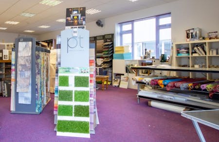 Kingscote C & D Priory Park, Priory Industrial Estate, Tetbury, Office / Retail To Let - KingscoteCOffice Internal 004.jpg