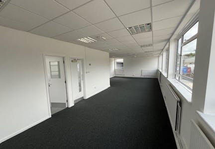Unit 6 Multipark Norcot, Reading, Industrial/Logistics To Let - dbff5a7c2a2e012a4c13e77f649718d2-9.jpg