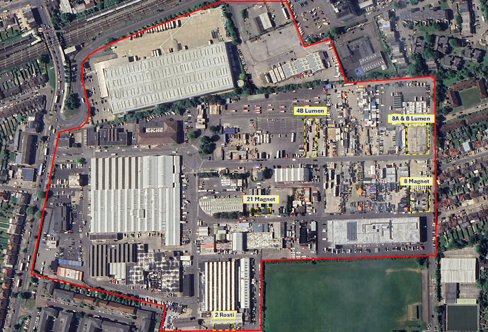 8 Magnet Road, London, Open Storage To Let - Slide2.PNG