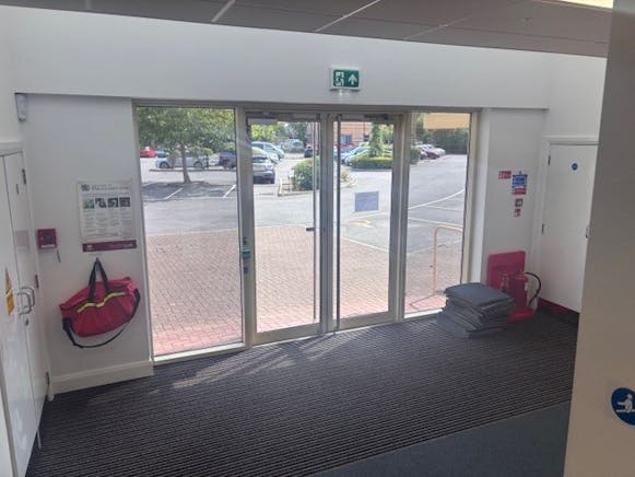 1 Rivermead, Rivermead Court, Clevedon, Office To Let - 38.jpg