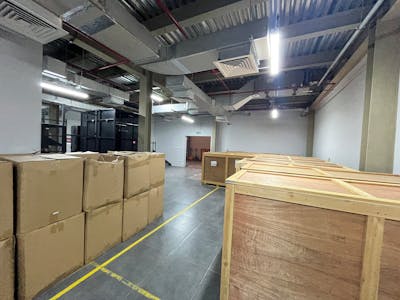 Al Quoz Industrial Area 3, Office / Warehouse To Let - IMG_4424.jpeg