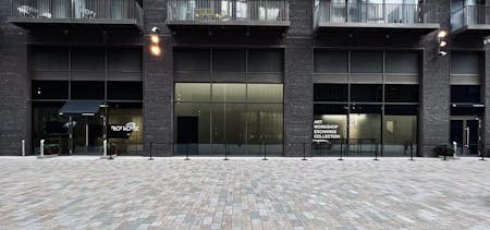 10-12 New Union Square, London, Class E Retail / Leisure To Let - 1012NewUnionSqLondonBuildingPhoto3LargeHighDefinition.jpg
