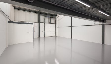 891 Plymouth Road, Slough, Industrial / Warehouse To Let - 891 Plymouth Road 3.jpeg
