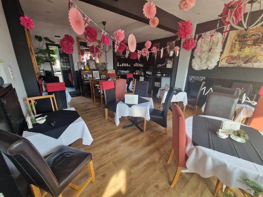 Maison Noir, 285-287 London Road - WhatsApp Image 20250513 at 091823_02a16669.jpg