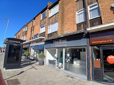 242 Hutton Road, Brentwood, Retail To Let - 242 Hutton Road - front.jpg