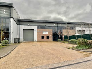 6 Langley Park, Langley, Industrial To Let - 6 Langley Main 1.jpg