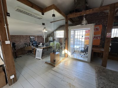 2nd Floor, The Old Grain Store, 127 Gloucester Road, Brighton, Office To Let - IMG_2939.jpg