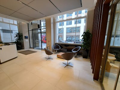 42 Moorgate, London, Office To Let - 3 42 Moorgate  reception 2.jpg