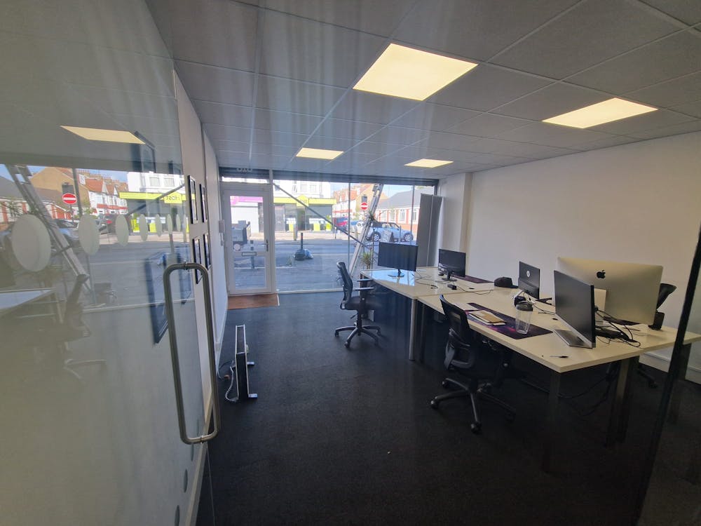 616 London Road - 12641177ac4149bca3bb4a62379ef956.jpg