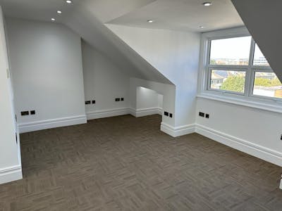 4th Floor Front Office, 27 Palmeira Mansions, Hove, Office To Let - IMG20230929WA0021.jpg