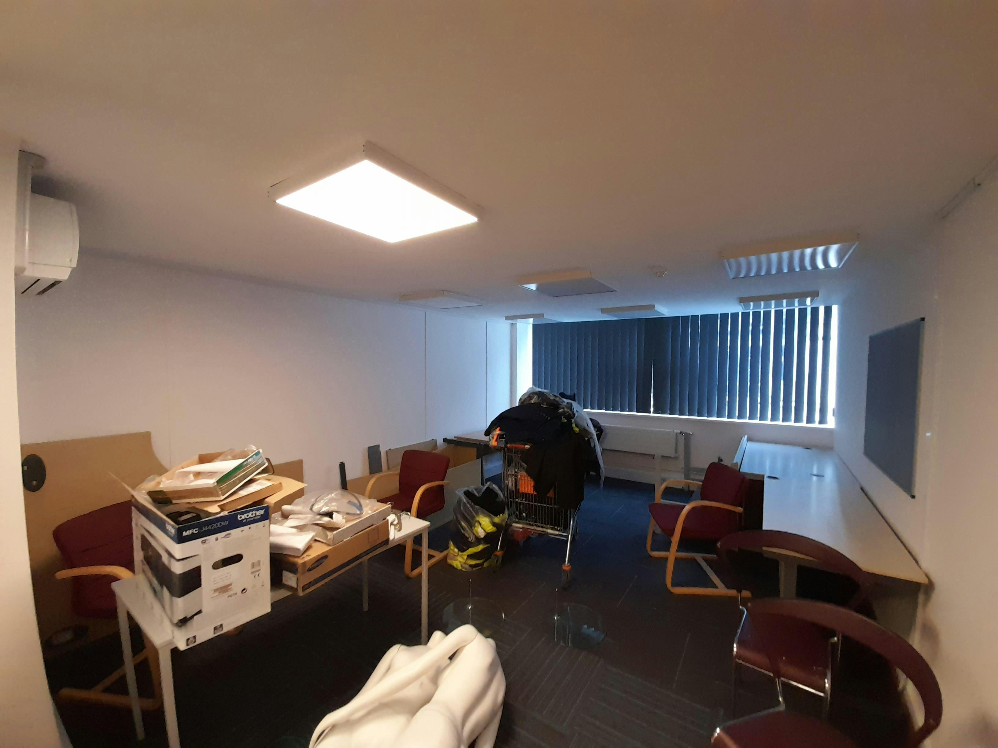 The Office Suites, Paddington House, Basingstoke, Offices To Let - proLjxtoofr.jpeg