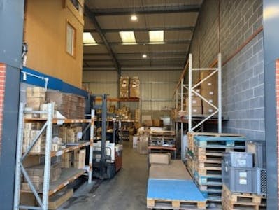 Unit E, The Pavilions, Rochdale, Industrial/Logistics To Let / For Sale - Pavilion3.jpg