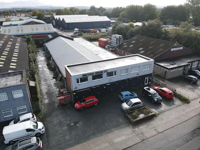 Haigh Avenue, Stockport, Industrial/Logistics To Let - dji_fly_20260930_103820_0_1790761100318_photo_low_quality.jpg