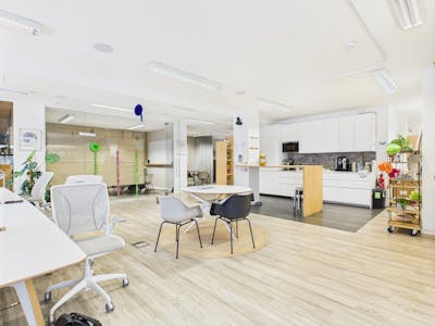 Unit 3, 9 Bell Yard Mews, London, Office For Sale - 2.jpg