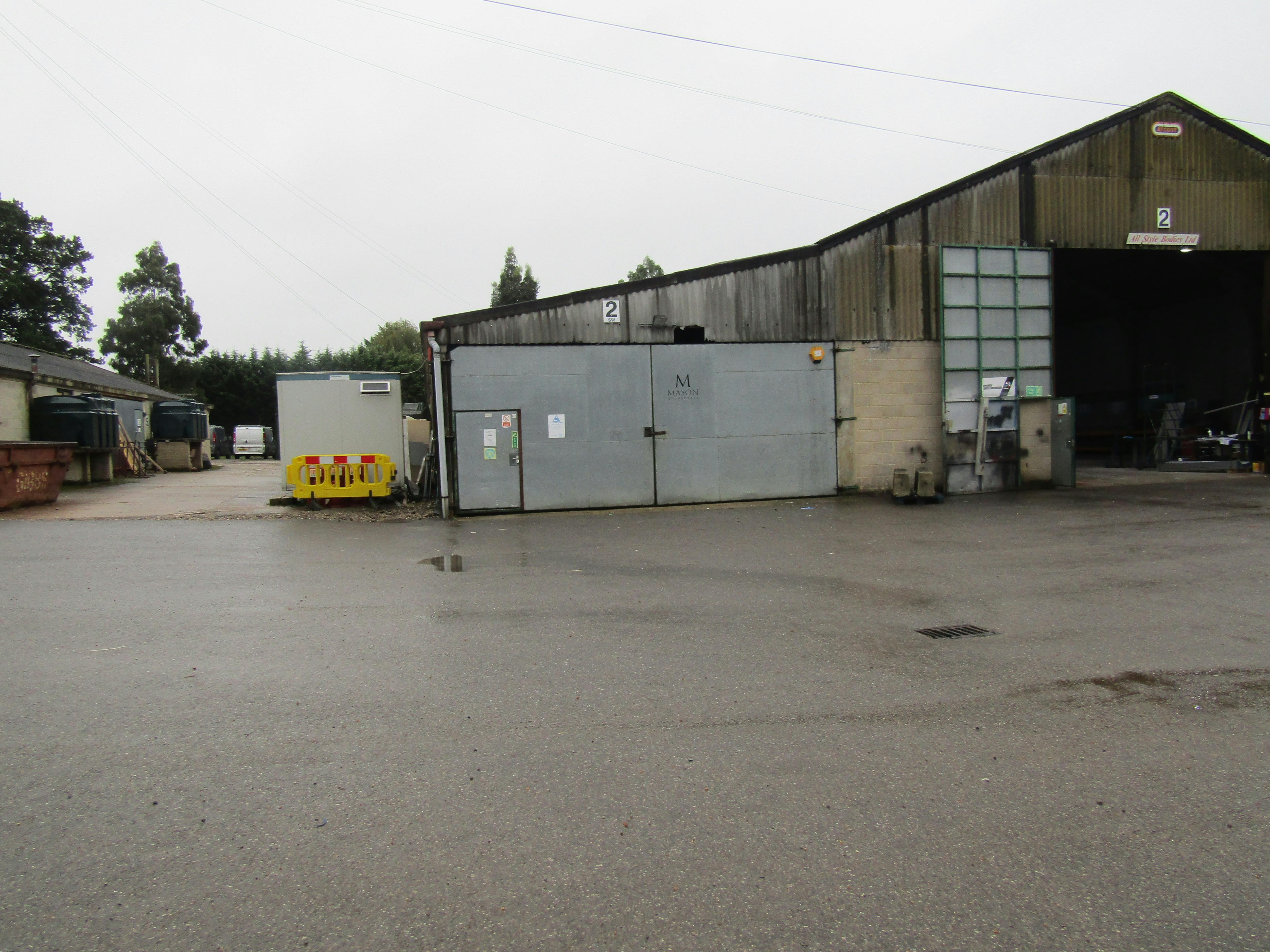 2 (South Wing), Thurley Farm Business Units, Reading, Industrial To Let - IMG_1269.JPG