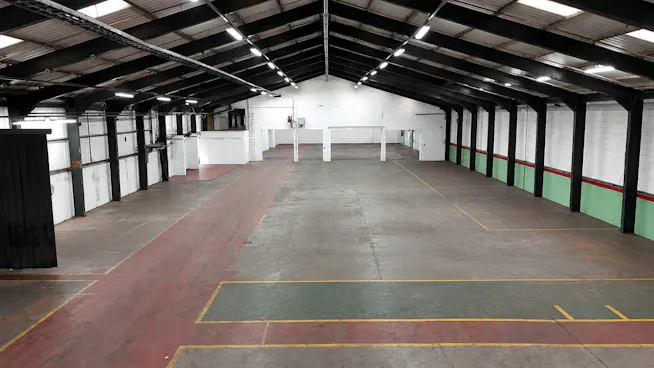 16-17 Oakwood Industrial Centre, Harlow, Industrial To Let - ChatGPT Image Jun 11, 2026, 03_51_06 PM.jpeg