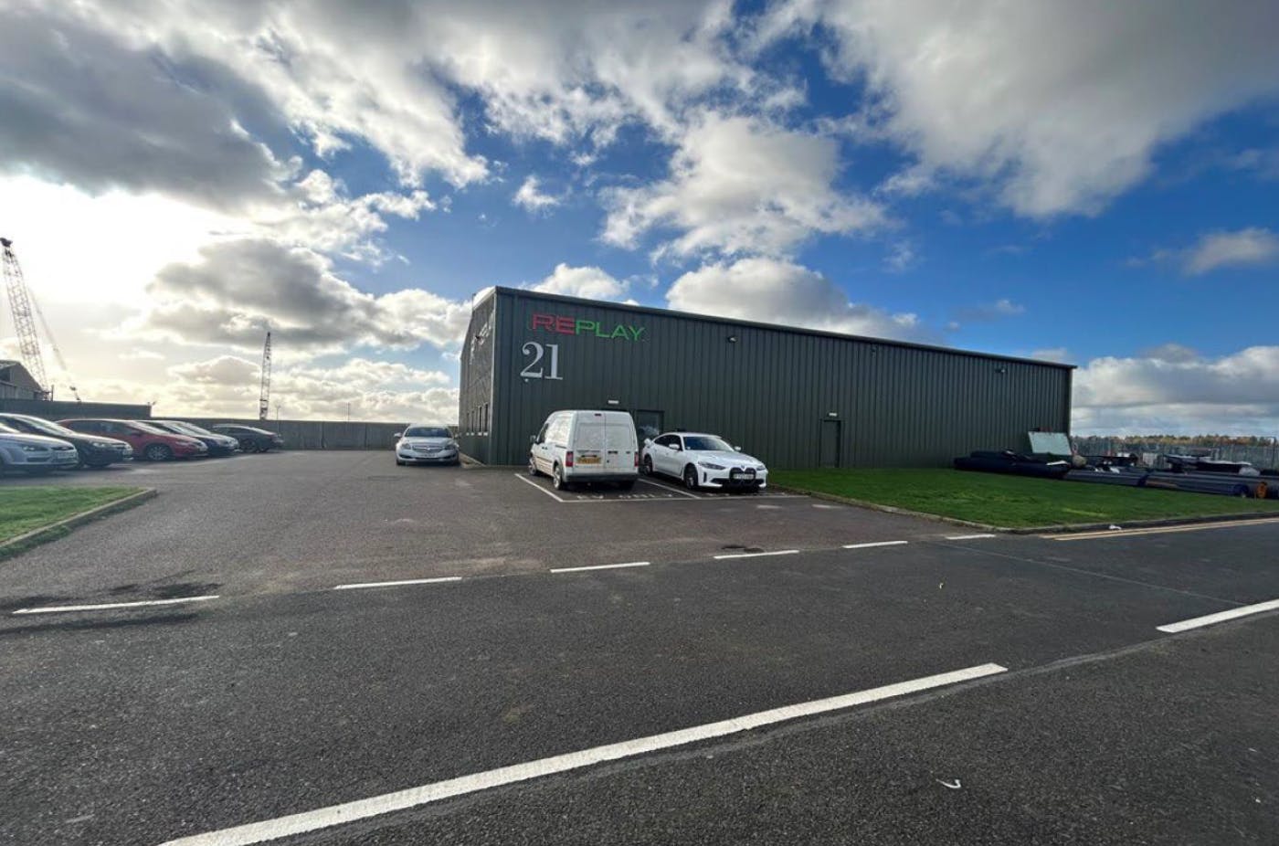 Unit 21, Roseland Business Park, Newark, Distribution Warehouse To Let - Replay unit 21.png