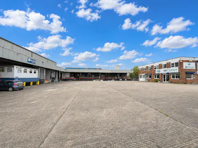 Newmarket Approach, Leeds, Industrial To Let - ChatGPT Image Jun 23, 2026, 02_51_33 PM.png