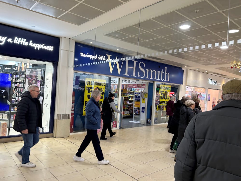 Unit 6, Central Atrium, Crystal Peaks Shopping Centre, Sheffield, Leisure / Retail To Let - 7.jpg