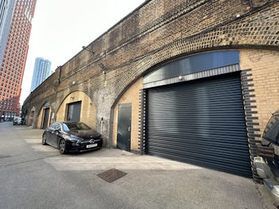 Arches 27 - 30 Miles Street, Vauxhall, Industrial To Let - 20240729_162859409_iOS.jpg