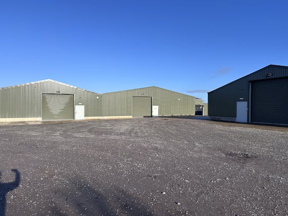 Unit 12, Thame, Industrial To Let - IMG_9818 2.jpeg