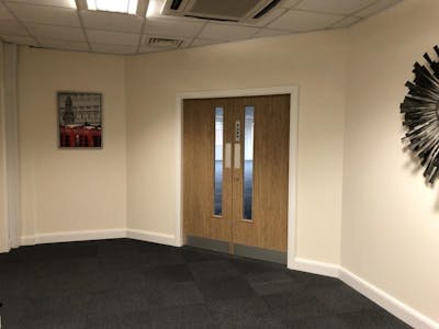 Part Of Second Floor, Building 2, Newcastle-under-Lyme, Office To Let - f6fe179aa192ebde171546fe61b37b63093a3a03.jpg