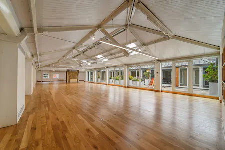 Rochelle School, 16 Playground Gardens, London, Office To Let - MD-BC-ArnoldCircus-16.JPG